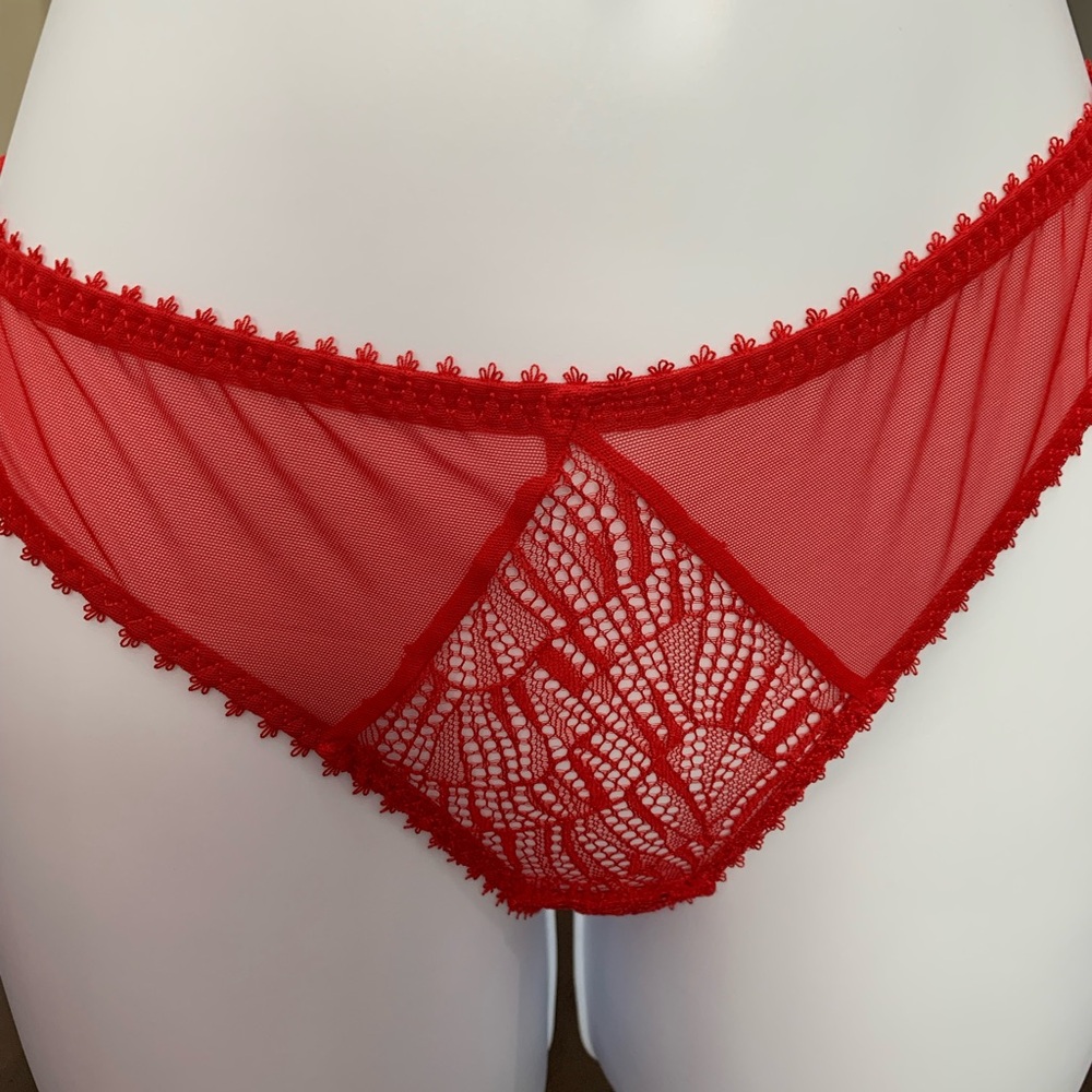 Maison Close Red Lace Panties - Picture 2 of 8